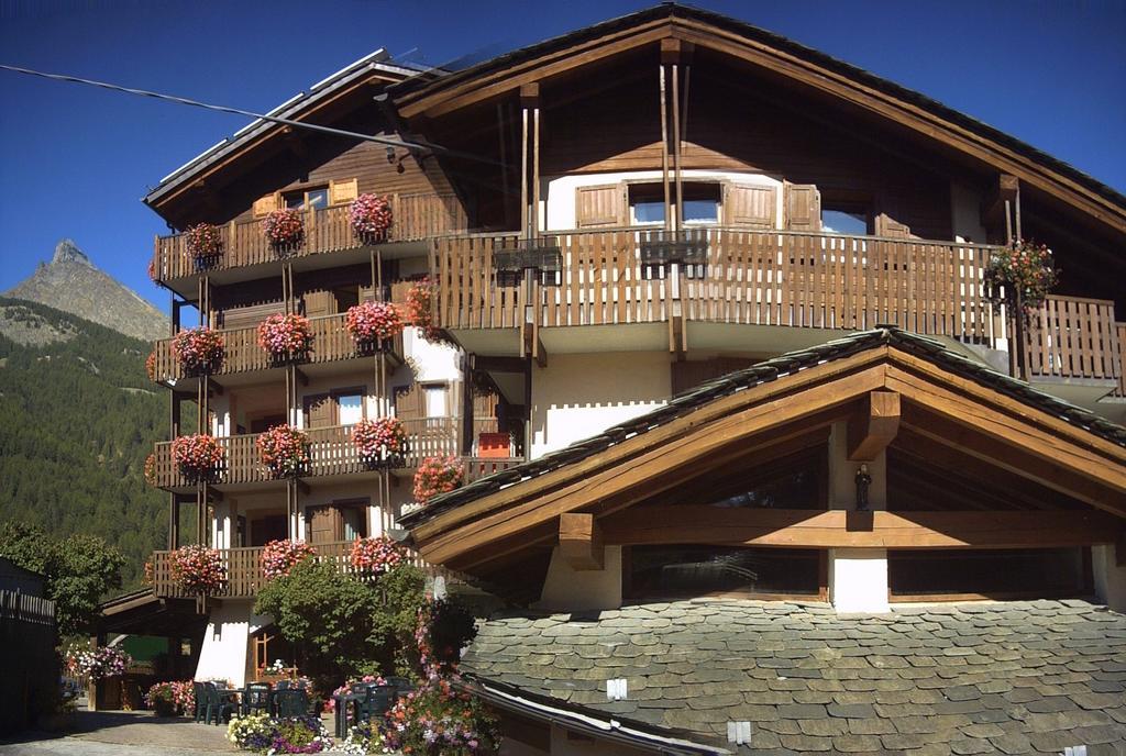 Hotel Vallee De Cogne Zewnętrze zdjęcie
